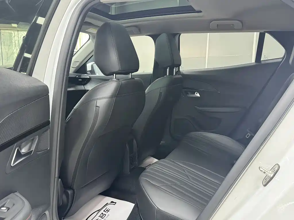 Peugeot 2008 2022 230THP THE ONE купить на сайте DeffCars