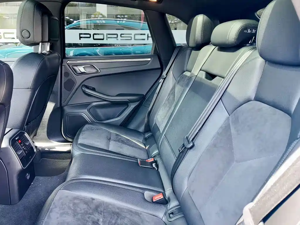 Macan 2020 2.0T купить на сайте DeffCars