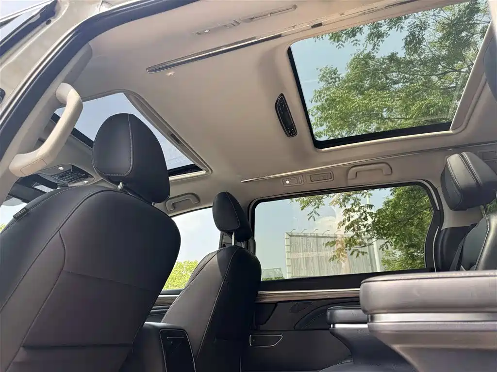 Trumpchi M8 2021 Lingxiu Series 390T Premium Edition купить на сайте DeffCars