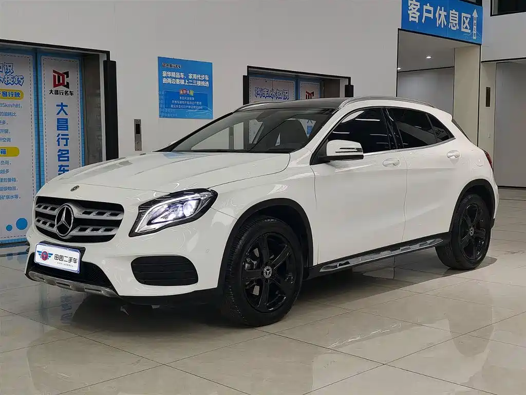 Mercedes-Benz GLA 2019 GLA 200 Fashion Model купить на сайте DeffCars