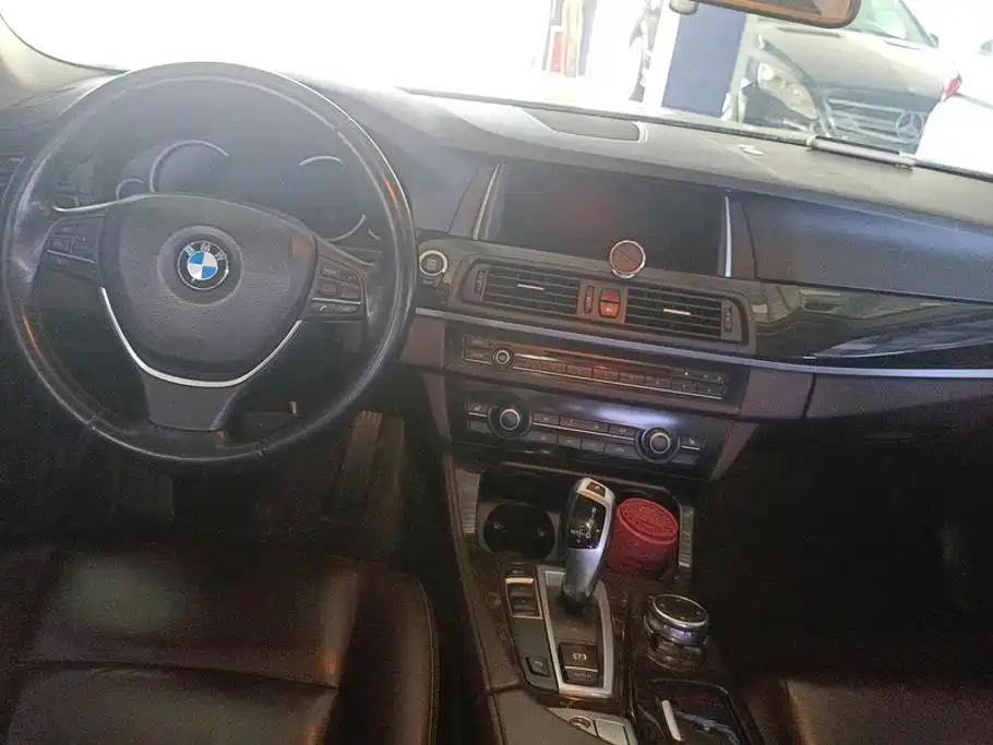 BMW 5 Series 2017 525Li Luxury Design Package купить на сайте DeffCars