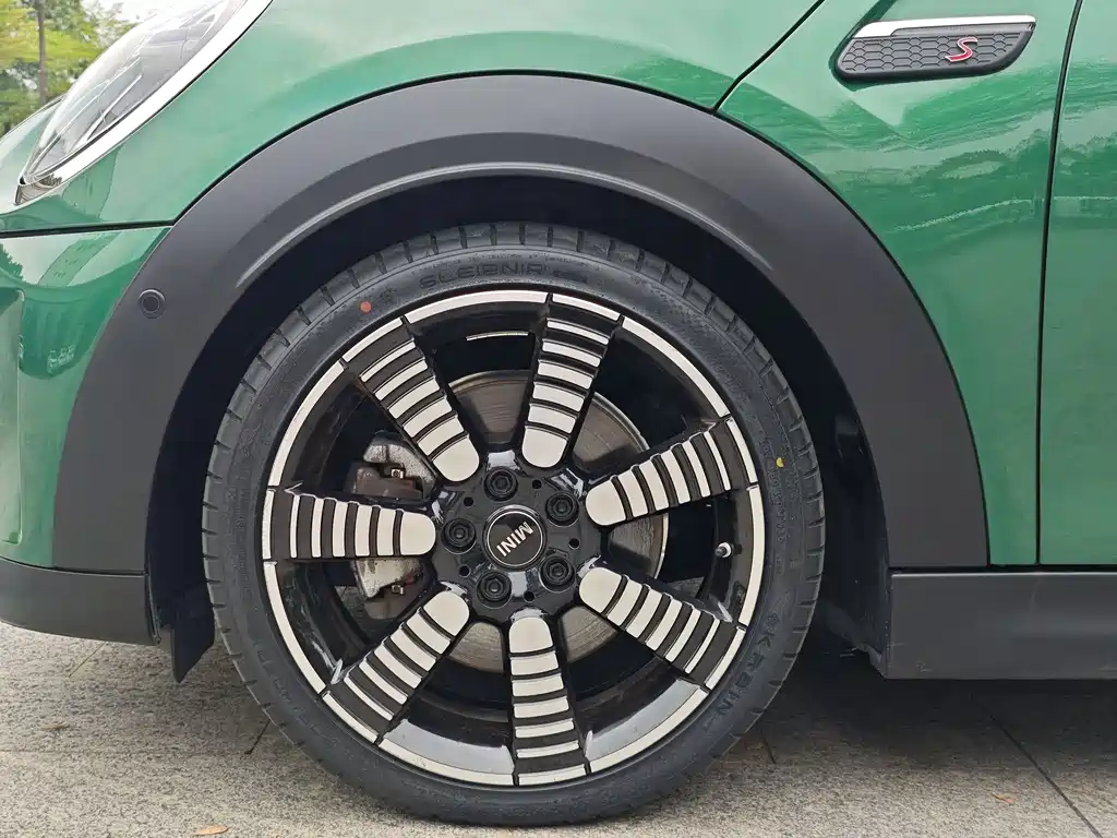 MINI 2022 2.0T COOPER S Artist купить на сайте DeffCars