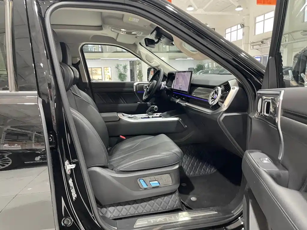 Tank 400 New Energy 2024 Hi4-T Off-Road Version купить на сайте DeffCars