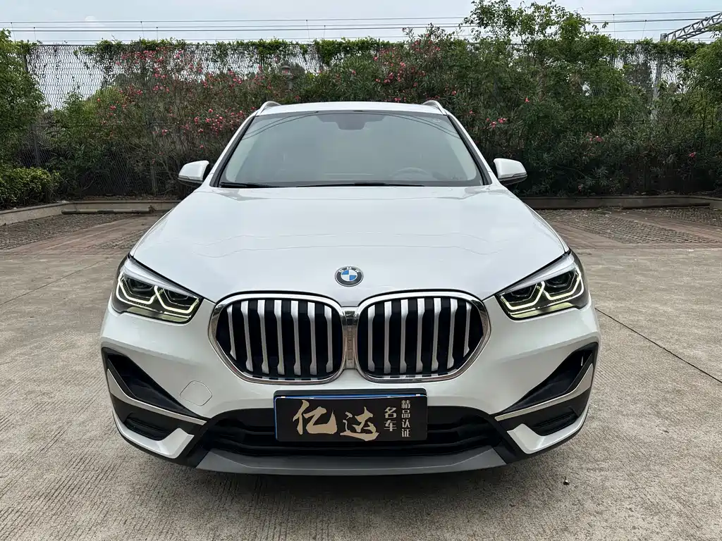 BMW X1 2021 sDrive20Li Fashion Model купить на сайте DeffCars