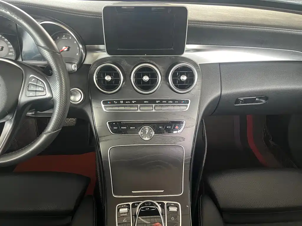 Mercedes-Benz C-Class 2017 C 200 L Sports Edition купить на сайте DeffCars