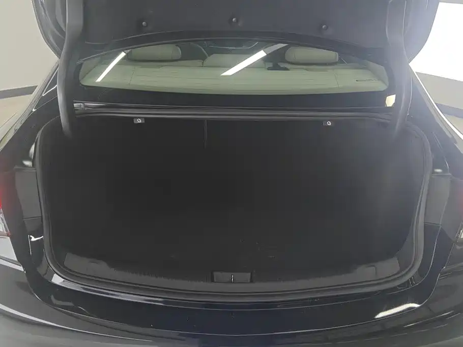 Regal 2021 552T Elite купить на сайте DeffCars
