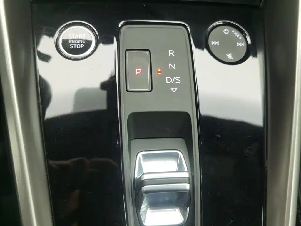 Audi A3 2021 A3L Limousine 35 TFSI aggressive and sporty купить на сайте DeffCars