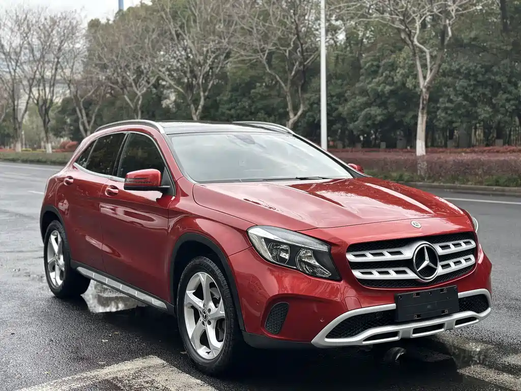 Mercedes-Benz GLA 2018 GLA 200 Dynamic купить на сайте DeffCars