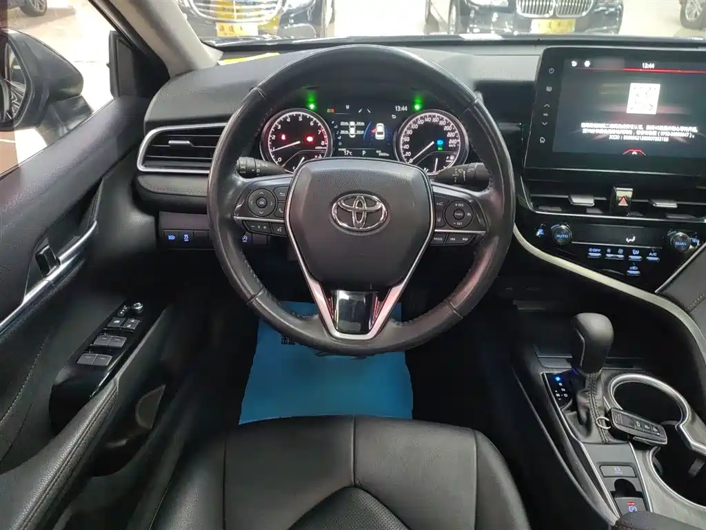 Camry 2021 2.0G Deluxe Edition купить на сайте DeffCars