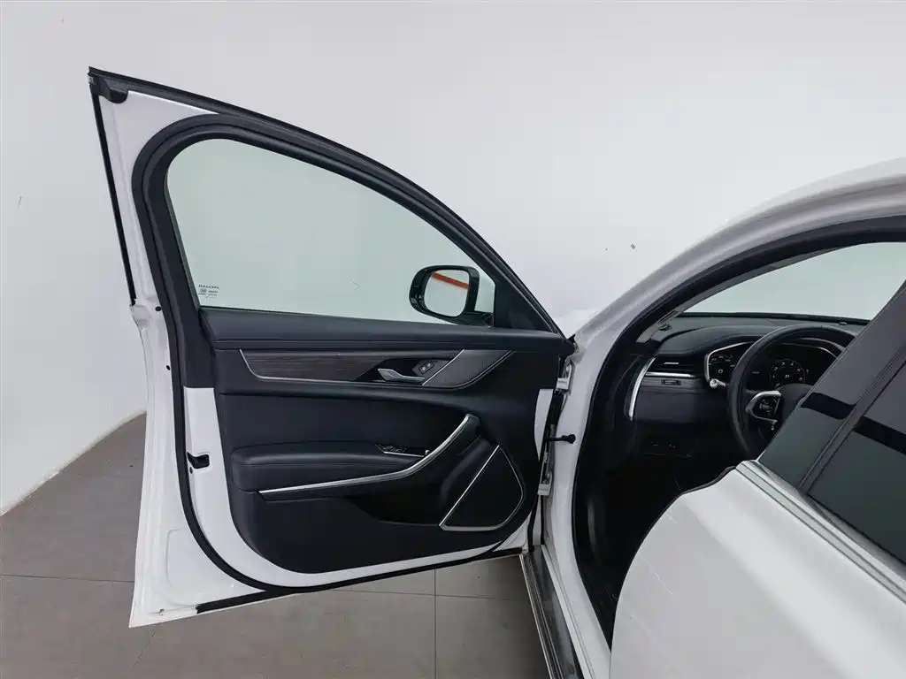 Jaguar XFL 2021 XFL 2.0T P200 2WD Elite Deluxe Edition купить на сайте DeffCars