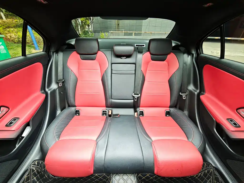 Mercedes-Benz A-Class AMG 2023 AMG A 35 L 4MATIC купить на сайте DeffCars