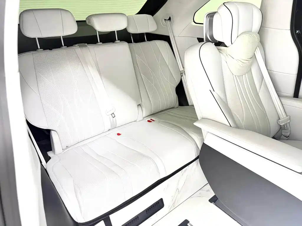 Xpeng X9 2024 640 four-wheel drive high performance Max купить на сайте DeffCars