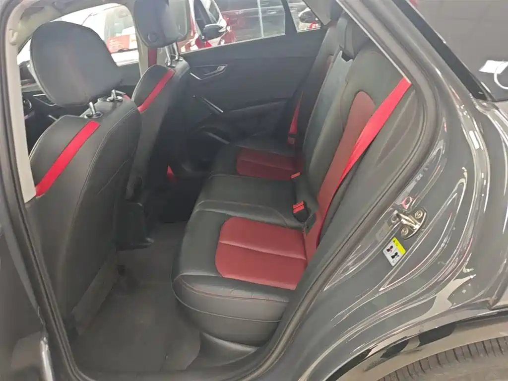 Audi Q2L 2020 35 TFSI fashionable and dynamic купить на сайте DeffCars