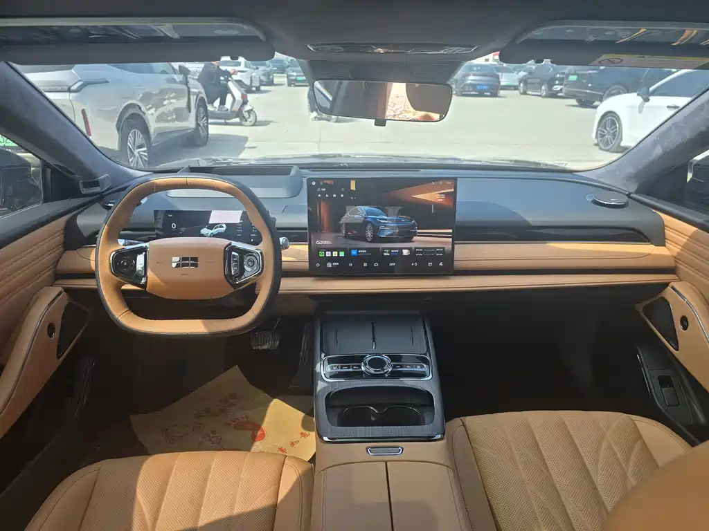 Galaxy Star 8 2025 130km EM-i Premium Edition купить на сайте DeffCars