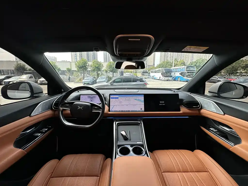 Xpeng G9 2022 model 702 Max купить на сайте DeffCars