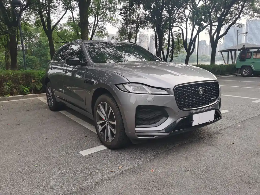 Jaguar F-PACE 2024 P250 R-Dynamic SE купить на сайте DeffCars