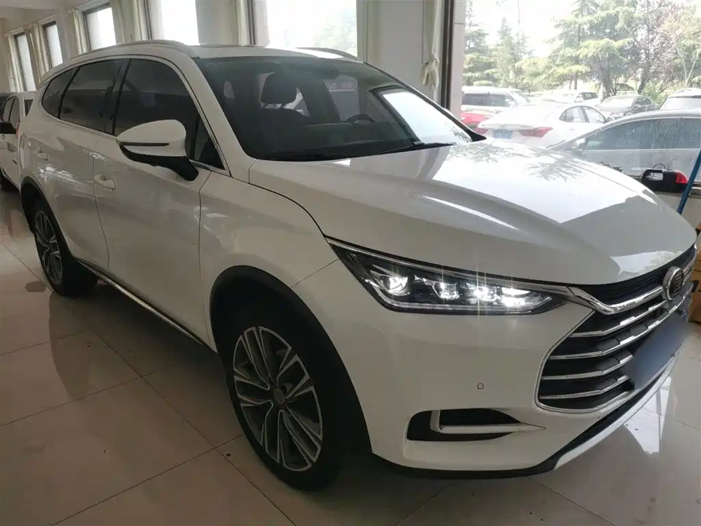 Tang 2019 2.0T automatic smart connection premium model 7 seats National VI купить на сайте DeffCars