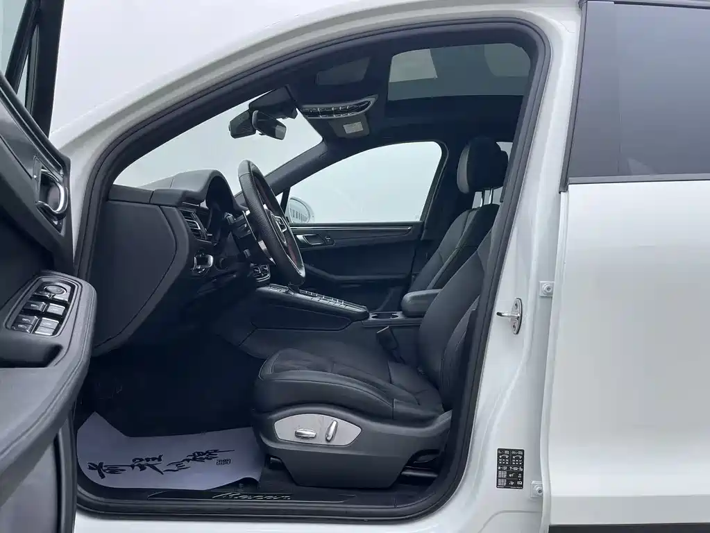 Macan 2018 Macan 2.0T купить на сайте DeffCars