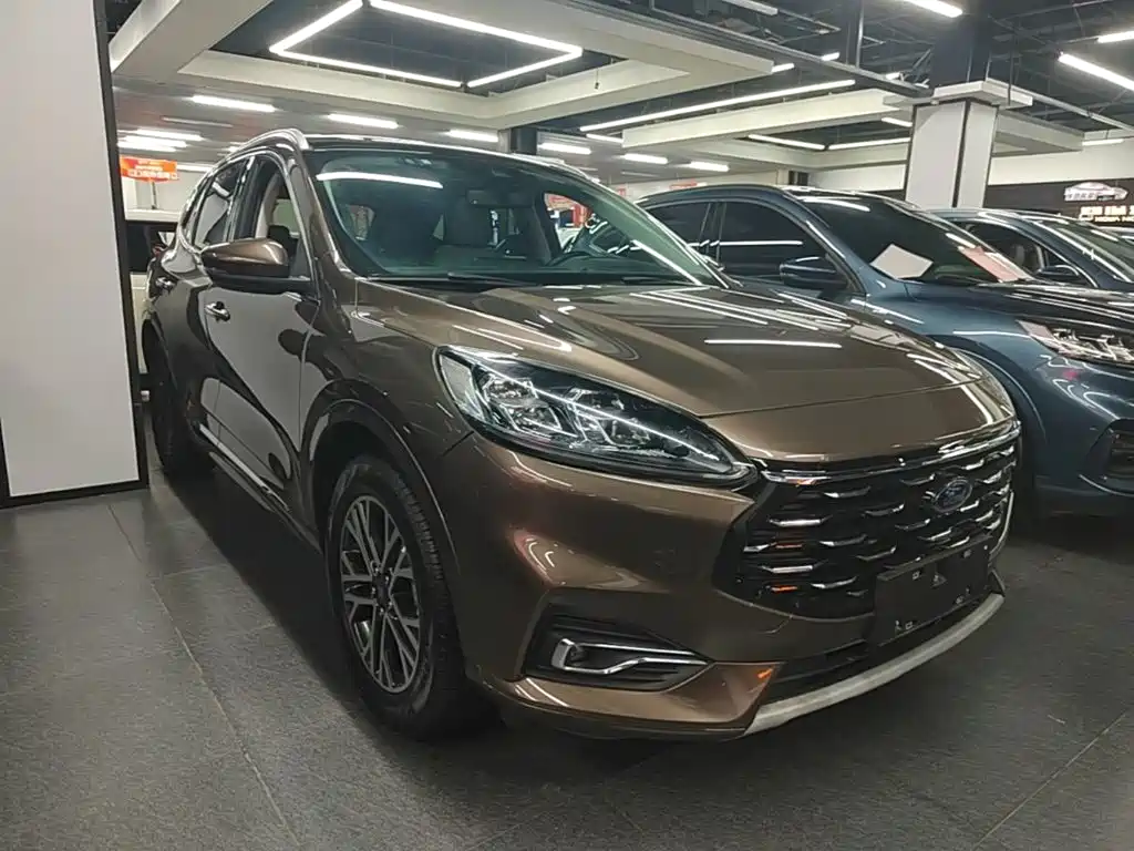Ruiji 2020 EcoBoost 245 four-wheel drive premium model купить на сайте DeffCars