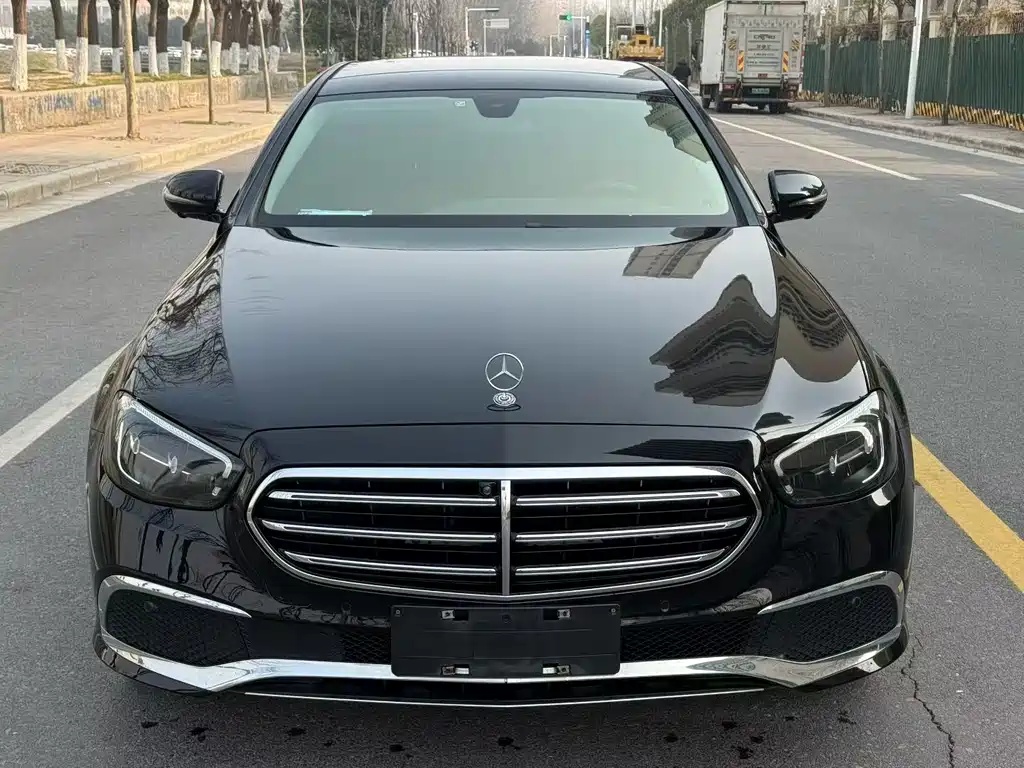 Mercedes-Benz E-Class 2021 E 300 L Luxury Model купить на сайте DeffCars