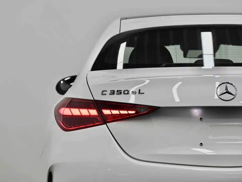 Mercedes-Benz C-Class New Energy 2025 C 350 eL купить на сайте DeffCars