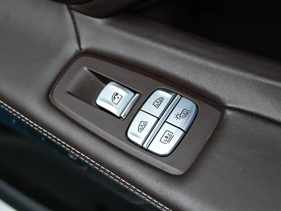 BMW 7 Series 2021 730Li Luxury Package купить на сайте DeffCars