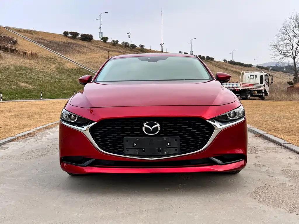 Mazda3 Angkesela 2021 2.0L Automatic Premium Edition купить на сайте DeffCars