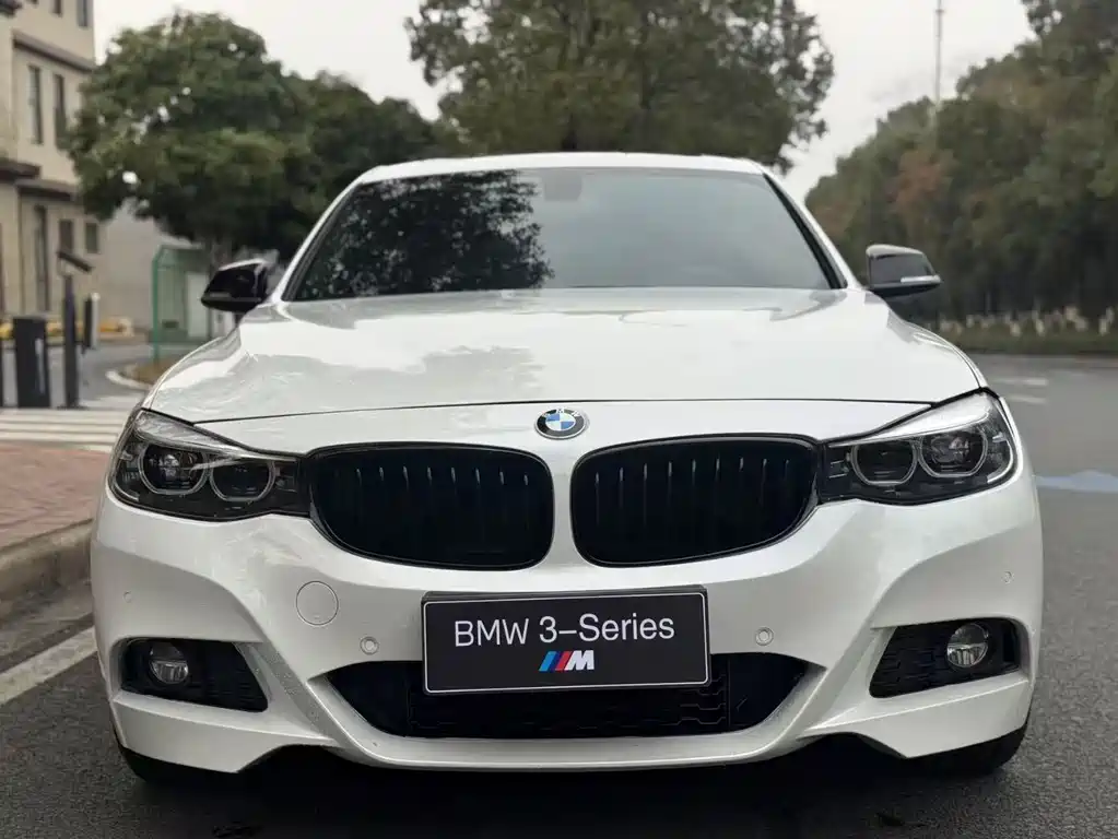 BMW 3 Series GT 2019 320i M Sports Night Edition купить на сайте DeffCars