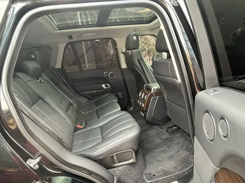 Range Rover 2015 3.0 TDV6 Vogue купить на сайте DeffCars