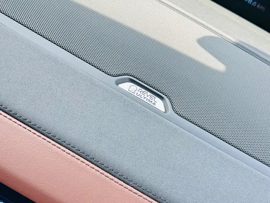 Navigator 2025 3.5T President Edition купить на сайте DeffCars