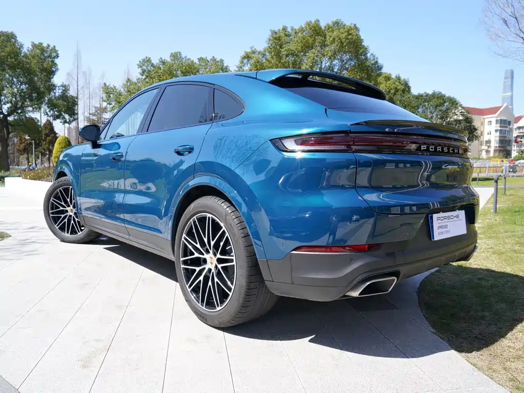 Cayenne 2024 Cayenne Coupé 3.0T купить на сайте DeffCars