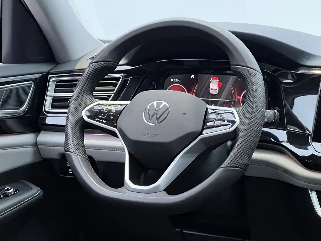 Touron 2024 380TSI four-wheel drive Dragon Edition купить на сайте DeffCars