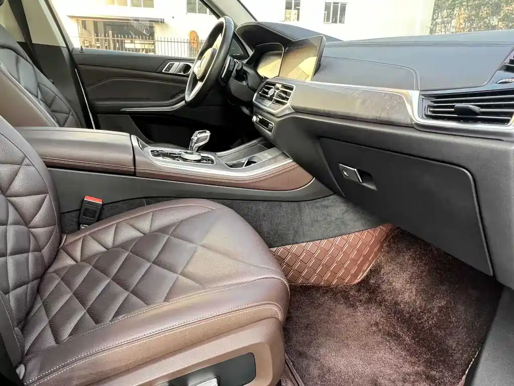 BMW X5 2022 xDrive 30Li M Sports Package купить на сайте DeffCars