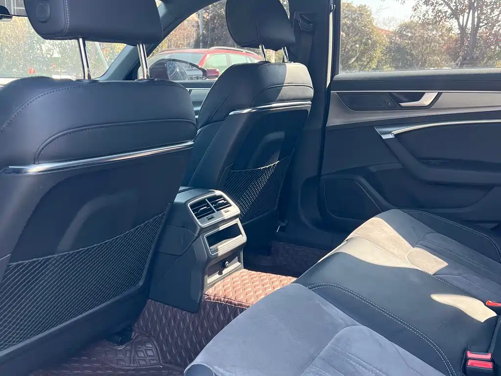 Audi A6L 2021 40 TFSI luxury and dynamic model купить на сайте DeffCars