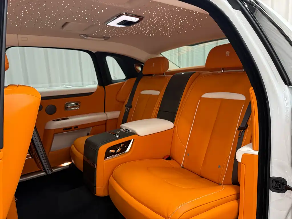 Ghost 2024 6.7T long wheelbase version купить на сайте DeffCars