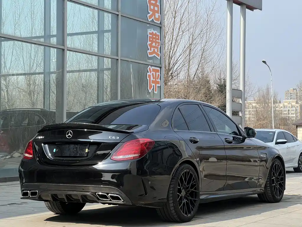 Mercedes-Benz C-Class AMG 2015 AMG C 63 купить на сайте DeffCars