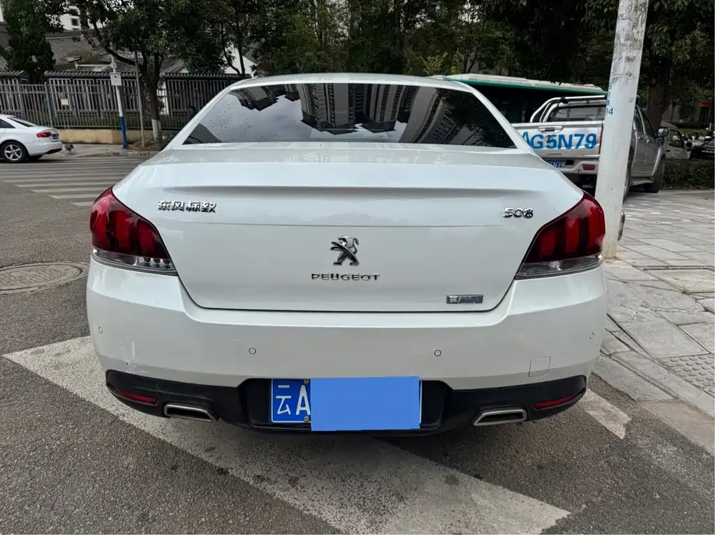 Peugeot 508 2015 1.6THP Automatic Premium Edition купить на сайте DeffCars