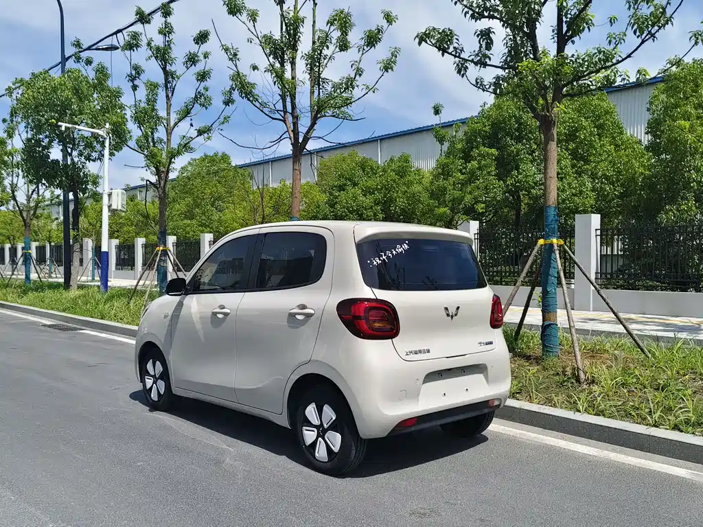 Hongguang MINIEV 2025 fourth generation four-door version advanced model купить на сайте DeffCars
