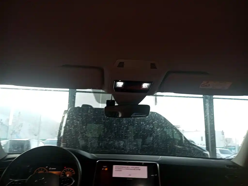 Touron 2022 330TSI two-wheel drive luxury version купить на сайте DeffCars