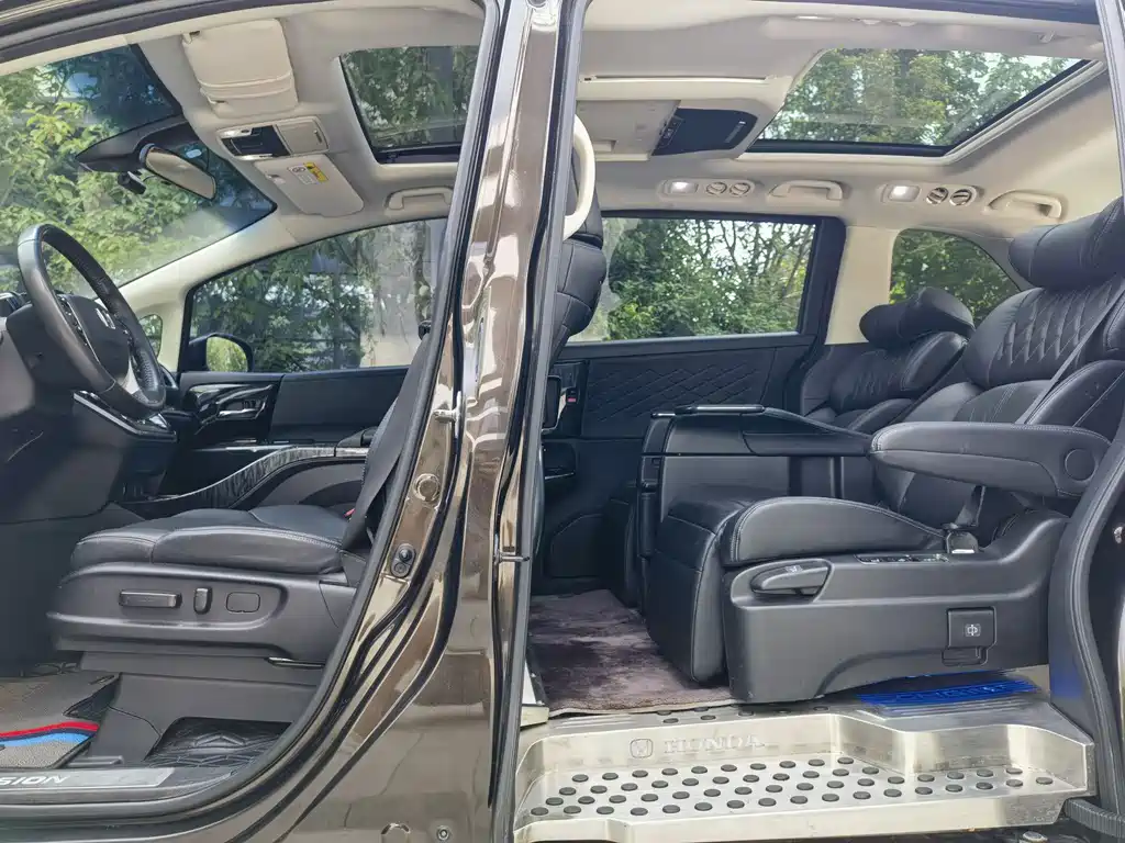 Alison 2019 2.0L Hybrid Deluxe Edition купить на сайте DeffCars