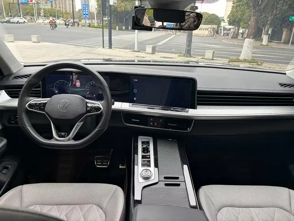 Lanxun 2023 380TSI four-wheel drive R-Line cruise version купить на сайте DeffCars