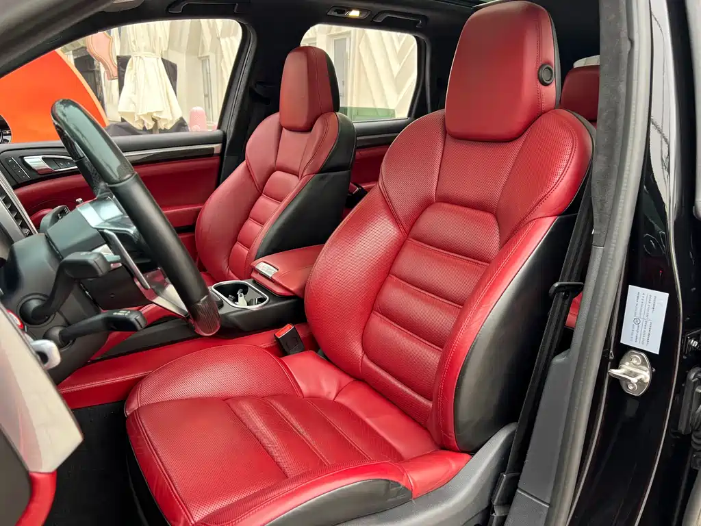 Cayenne 2015 Cayenne Turbo 4.8T купить на сайте DeffCars