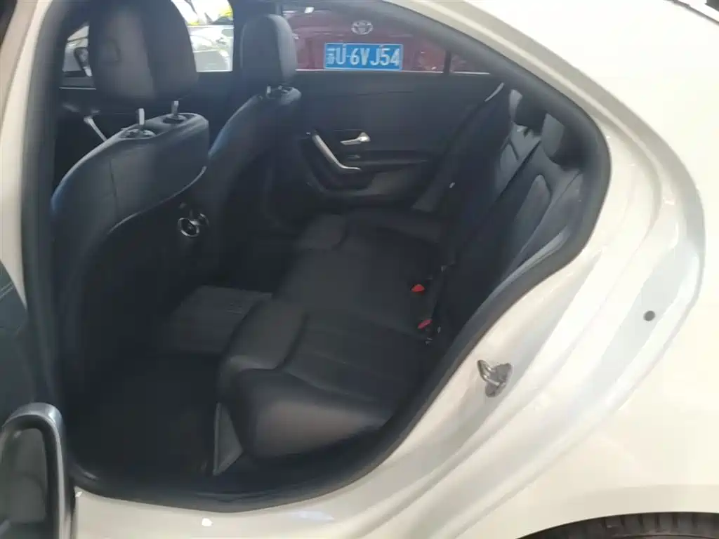 Mercedes-Benz A-Class 2022 A 200 L Sports Sedan Dynamic Type купить на сайте DeffCars