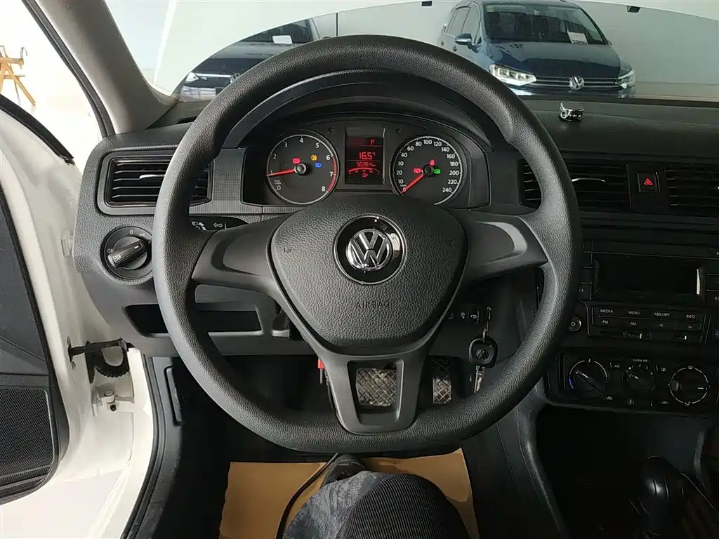 Santana 2019 1.5L automatic fashion version National VI купить на сайте DeffCars