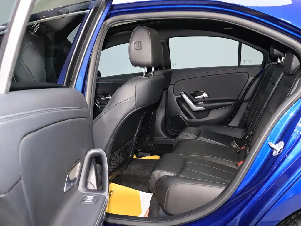Mercedes-Benz A-Class 2022 Model 2 A 200 L Sports Sedan Fashionable купить на сайте DeffCars
