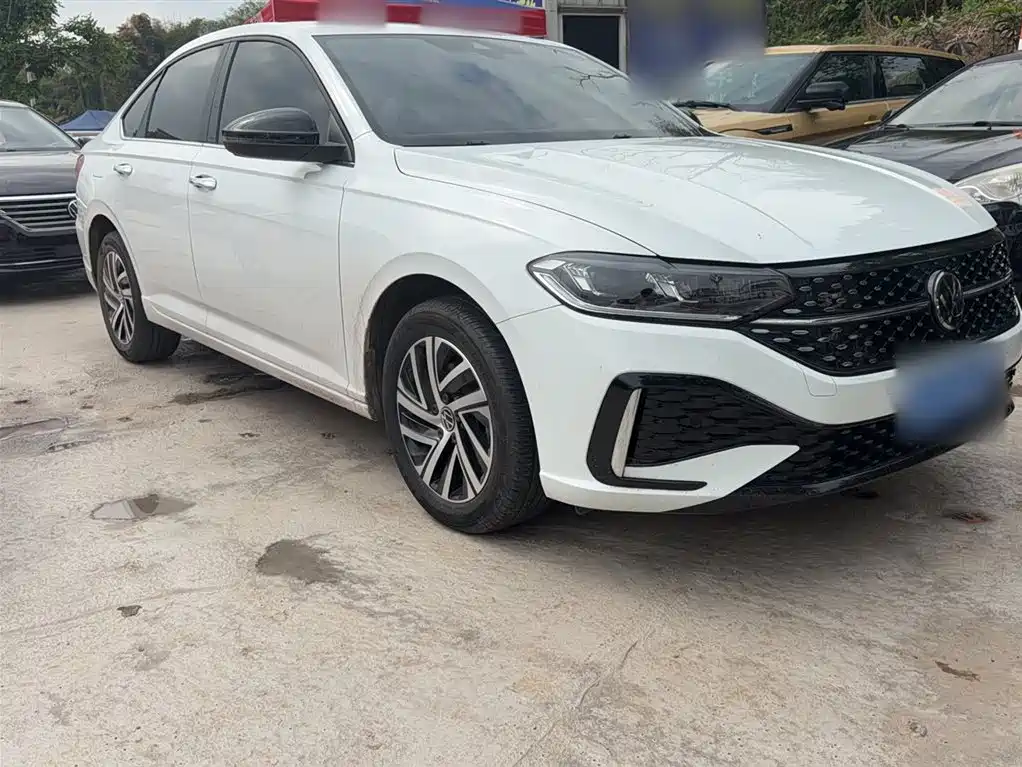 Lavida 2024 300TSI DSG Starry Sky Leading Edition купить на сайте DeffCars