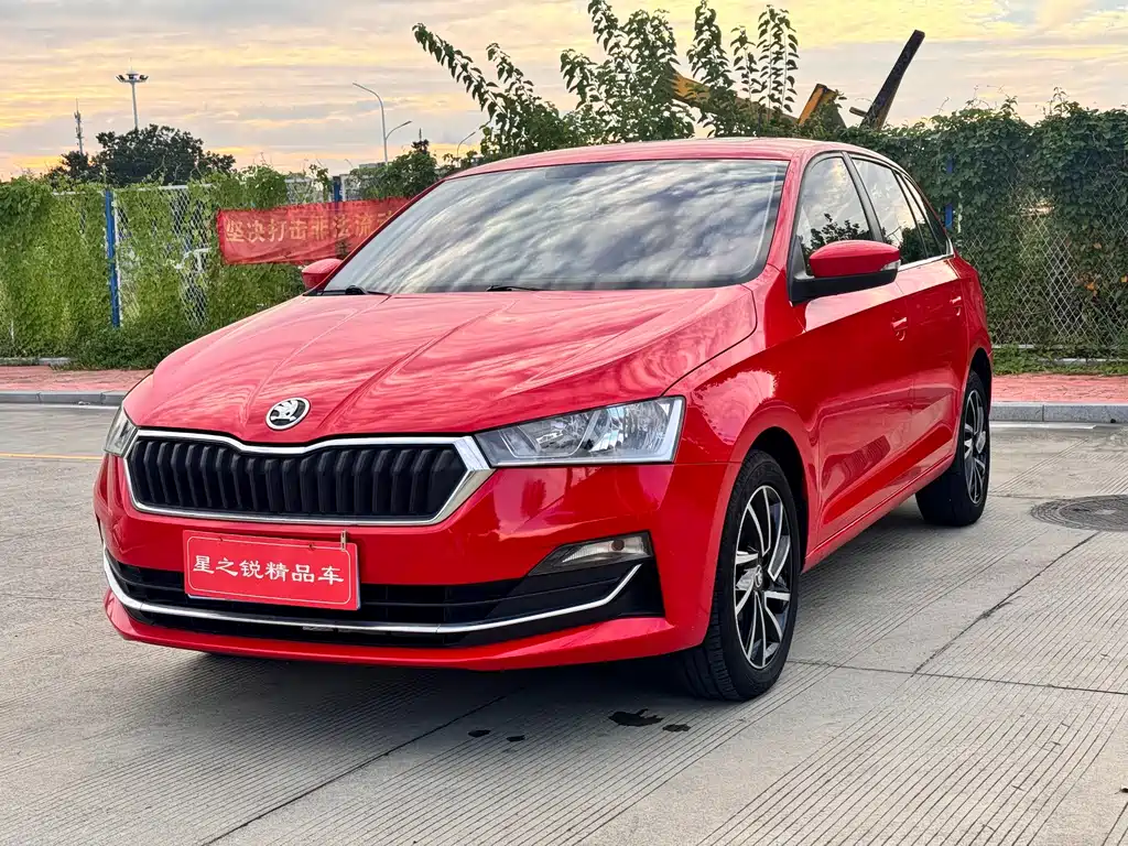Xindong (Rapid Spaceback) 2020 1.5L automatic comfort version купить на сайте DeffCars