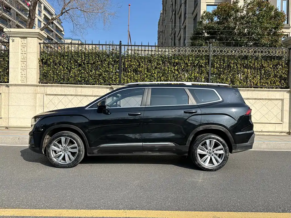 Haoyue 2022 1.8TD DCT luxury model 7 seats купить на сайте DeffCars
