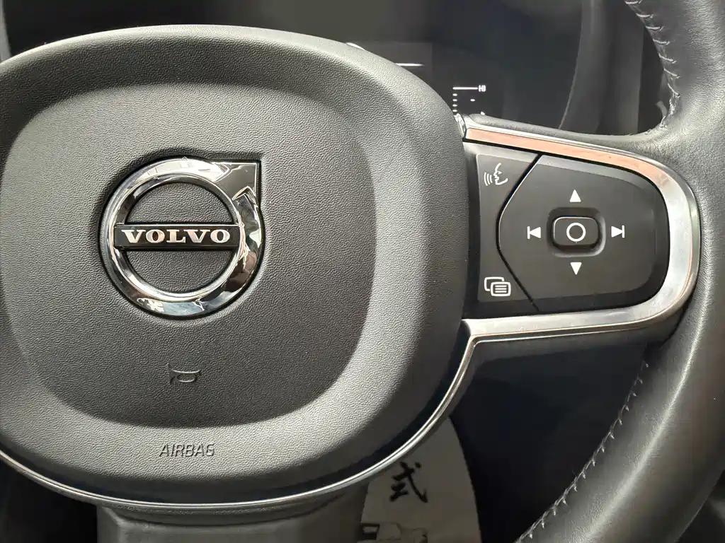 Volvo XC60 2019 T5 Four-wheel Drive Smart Edition National VI купить на сайте DeffCars