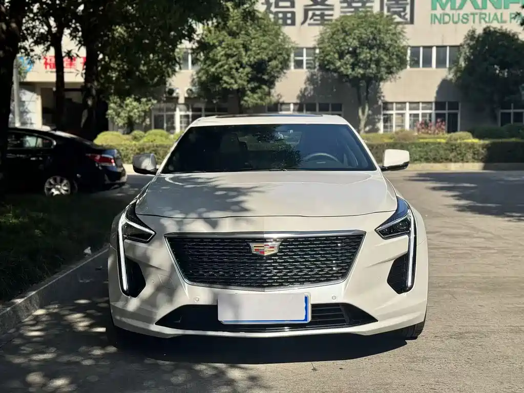 Cadillac CT6 2022 28T luxury model купить на сайте DeffCars